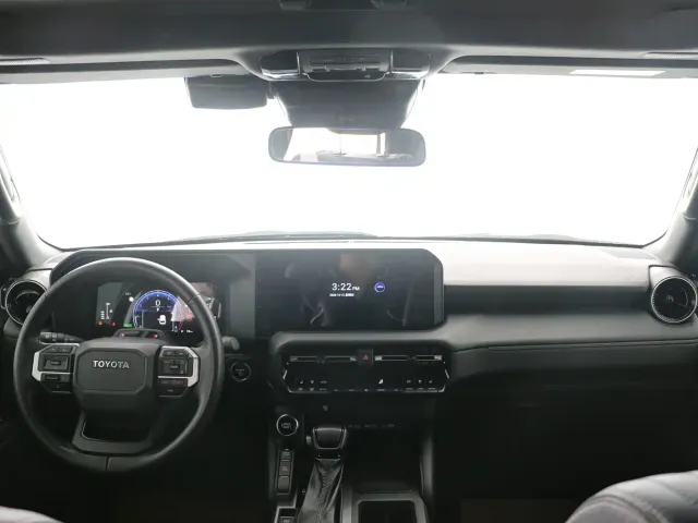Toyota Prado — Фото автомобиля 7