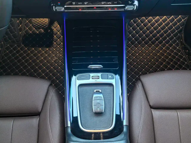 Mercedes-Benz GLB-Class — Фото автомобиля 23