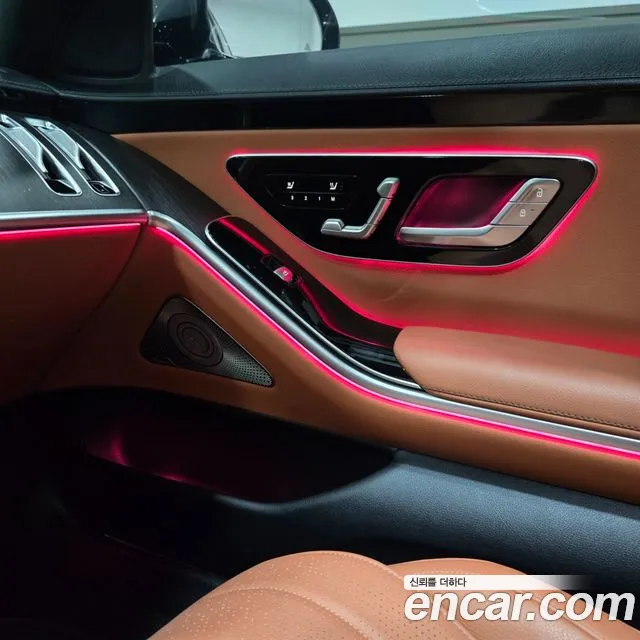 Mercedes-Benz S-Class — Фото автомобиля 10
