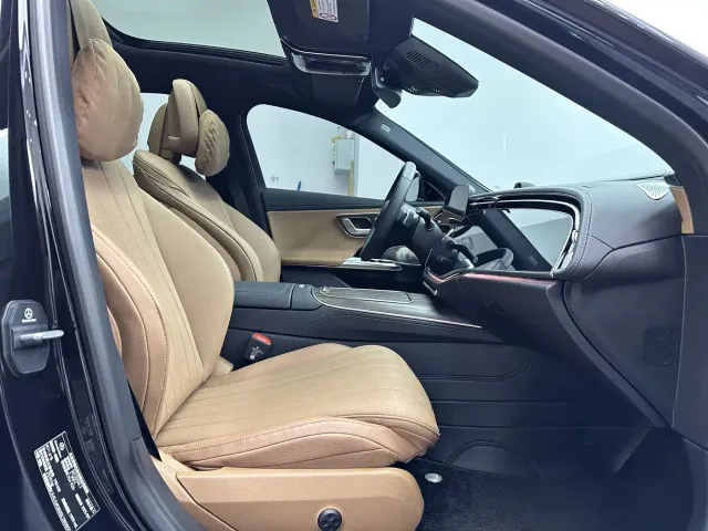 Mercedes-Benz E-Class — Фото автомобиля 13