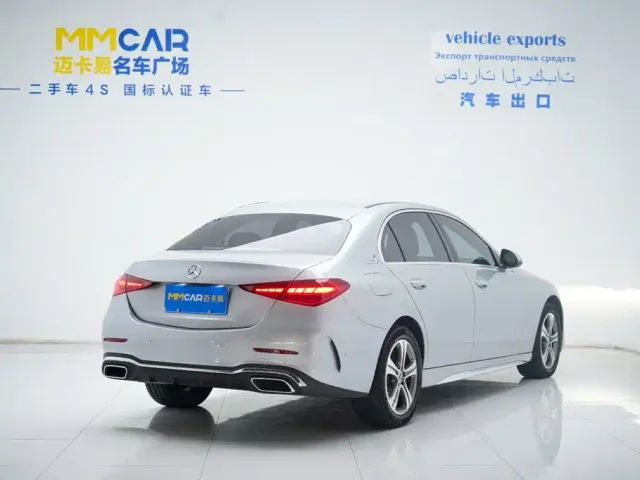 Mercedes-Benz C-Class — Фото автомобиля 3
