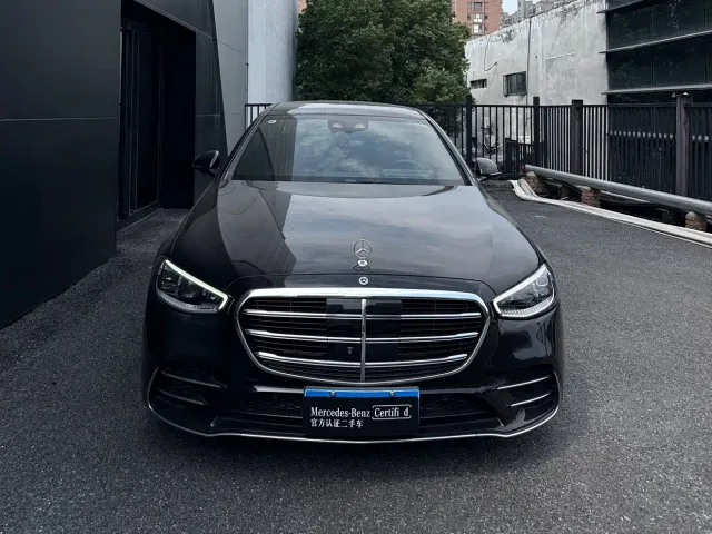 Mercedes-Benz S-Class — Фото автомобиля 2