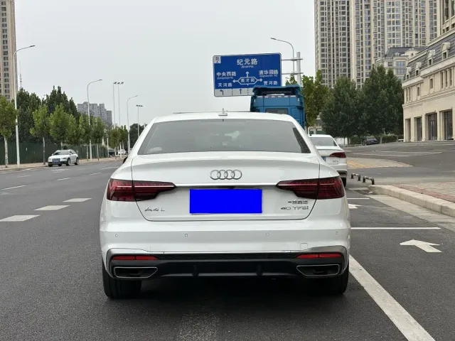 Audi Audi A4L 2022 40 TFSI Fashion Dynamic — Фото автомобиля 7