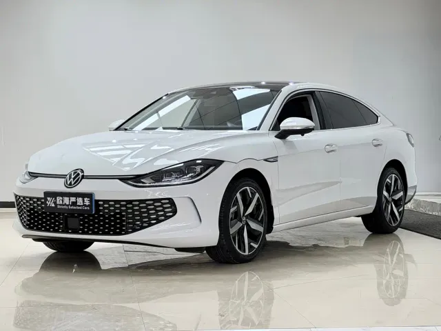 Фотография автомобиля — Volkswagen Lamando