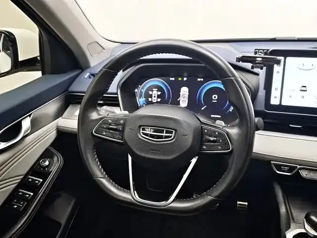 Geely Xingrui — Фото автомобиля 10
