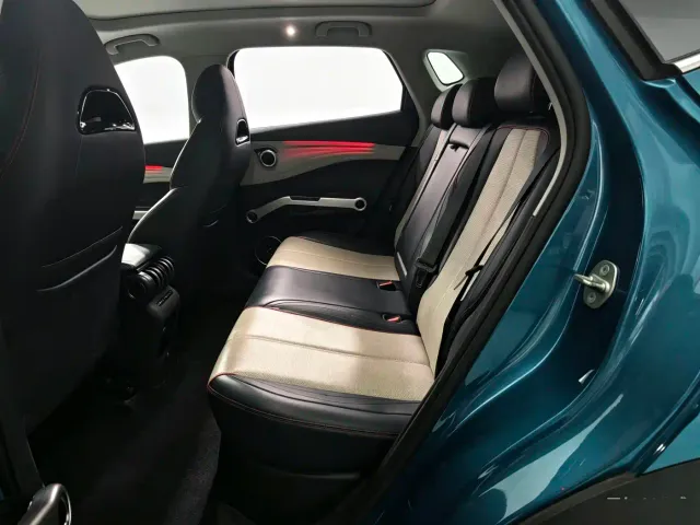 BYD Yuan PLUS — Фото автомобиля 4