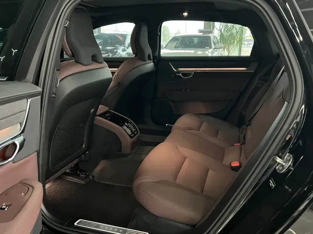 Volvo S90 — Фото автомобиля 5