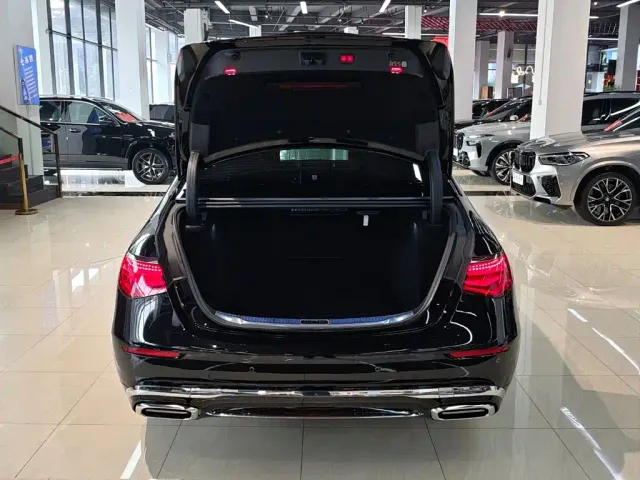 Mercedes-Benz Maybach S-Class 2024 Facelift S 480 4MATIC — Фото автомобиля 12