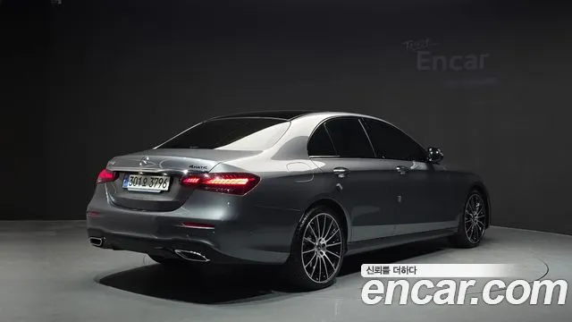 Mercedes-Benz E-Class W213 — Фото автомобиля 2