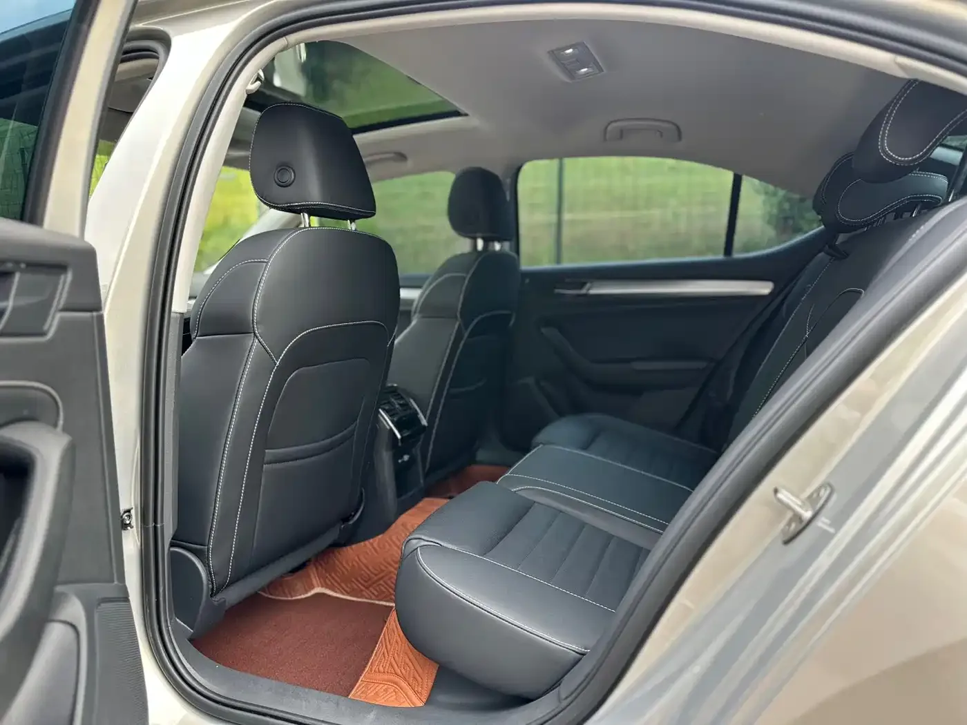 Škoda Superb 2022 TSI280 DSG Premium Edition — Фото автомобиля 9