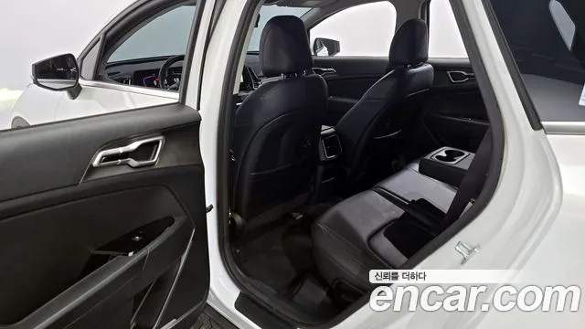 Kia Sportage Sportage 5-е поколение Дизель 2.0 2WD — Фото автомобиля 12