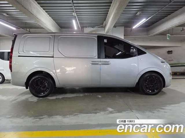 Hyundai Staria — Фото автомобиля 19