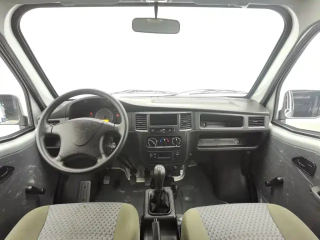 Wuling Zhiguang — Фото автомобиля 5