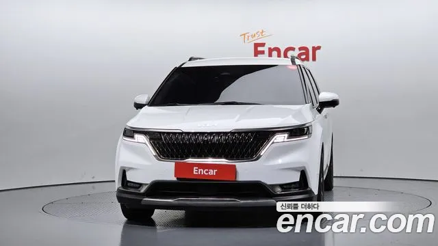 Kia Carnival 4th Gen — Фото автомобиля 3