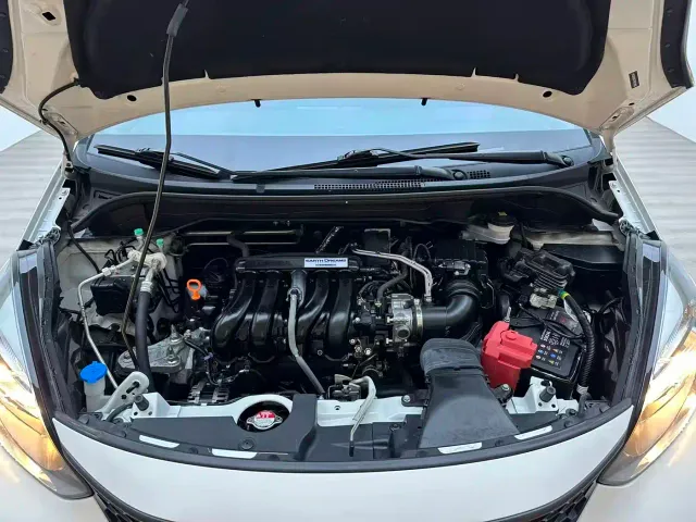 Honda Fit — Фото автомобиля 15