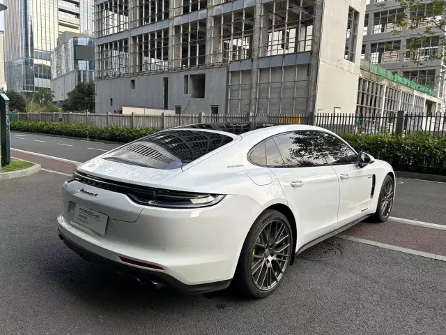 Porsche Panamera — Фото автомобиля 4