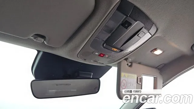 Kia Niro New — Фото автомобиля 30