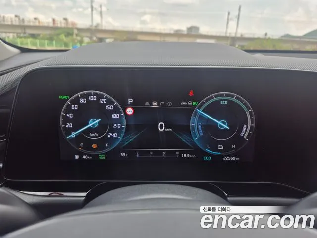 Kia Niro The All New — Фото автомобиля 8