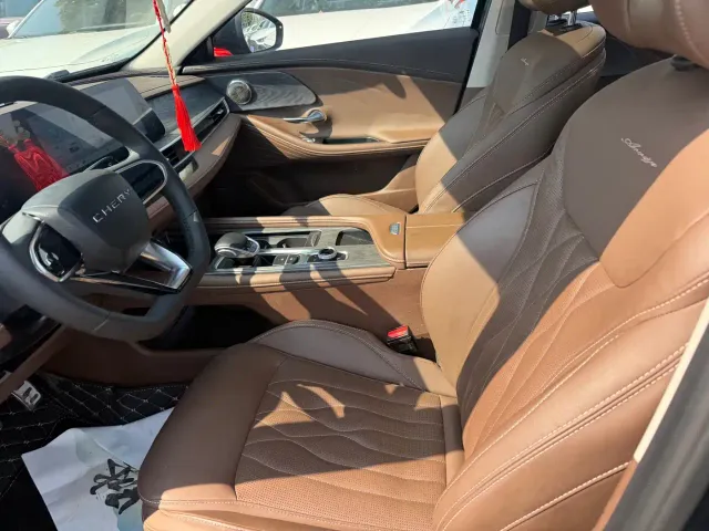 Chery Arrizo 8 — Фото автомобиля 9