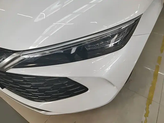 BYD Qin L — Фото автомобиля 23
