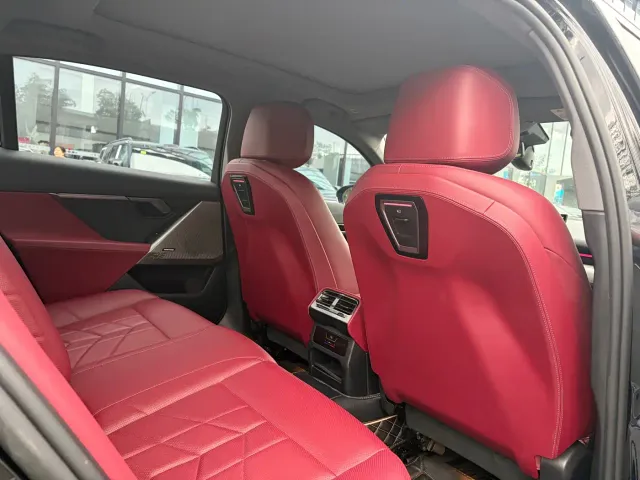 BMW 5 Series — Фото автомобиля 13