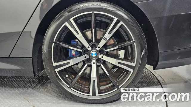 BMW 5-Series 5 серия (G60) 530i xDrive M Sport — Фото автомобиля 20
