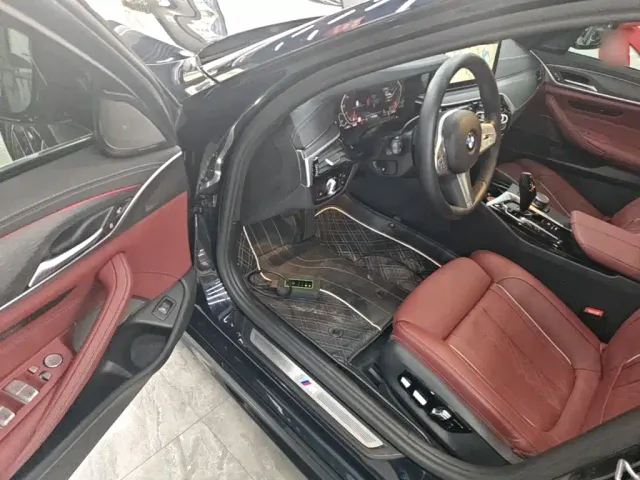 BMW 5 Series — Фото автомобиля 15
