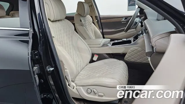 Genesis GV80 — Фото автомобиля 16