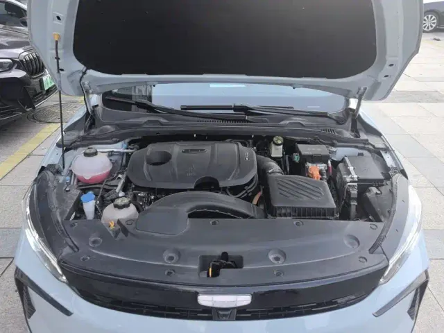 Geely Emgrand L — Фото автомобиля 10