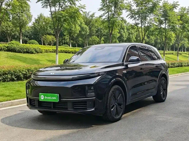 Фотография автомобиля — Li Auto L7