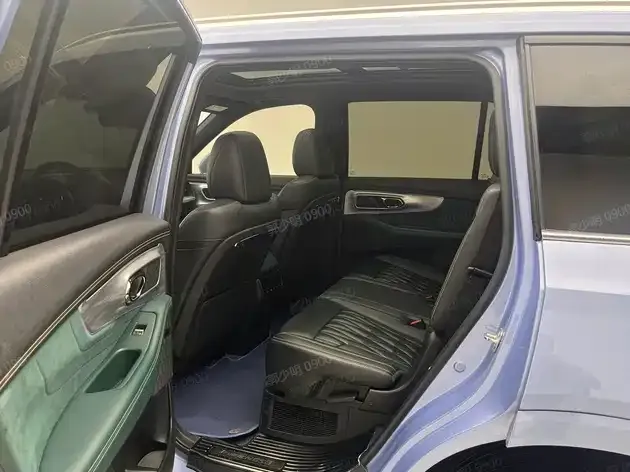 GAC Trumpchi GS8 — Фото автомобиля 9