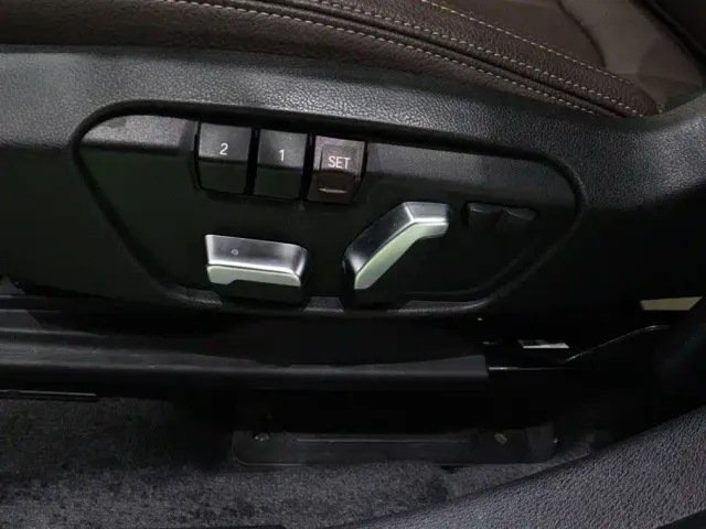 BMW X1 — Фото автомобиля 21
