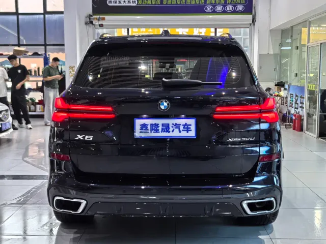 BMW X5 — Фото автомобиля 16