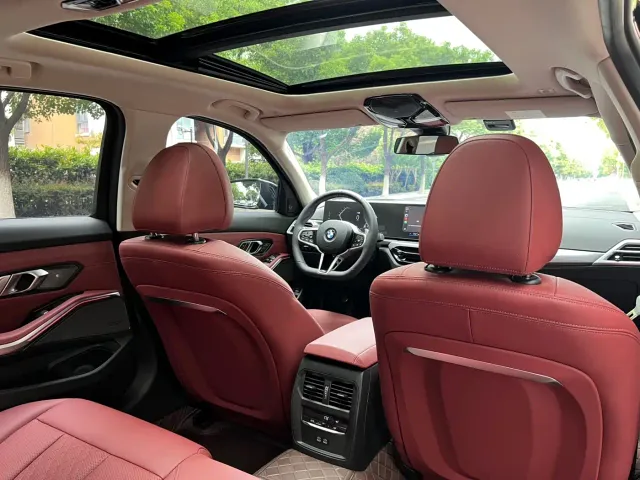 BMW 3 Series — Фото автомобиля 18