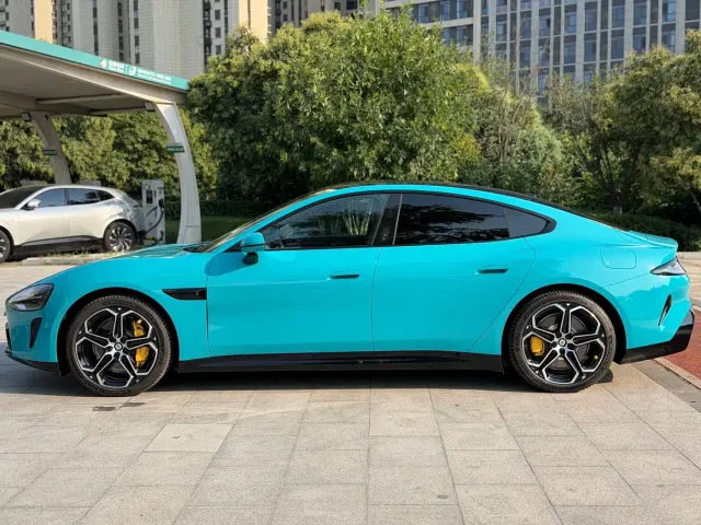 Xiaomi SU7 — Фото автомобиля 4