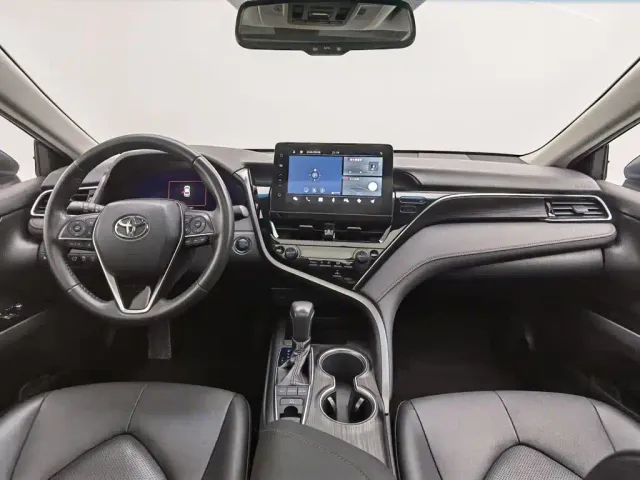Toyota Camry — Фото автомобиля 5