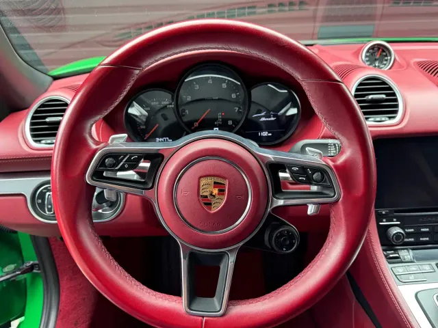 Porsche 718 — Фото автомобиля 13