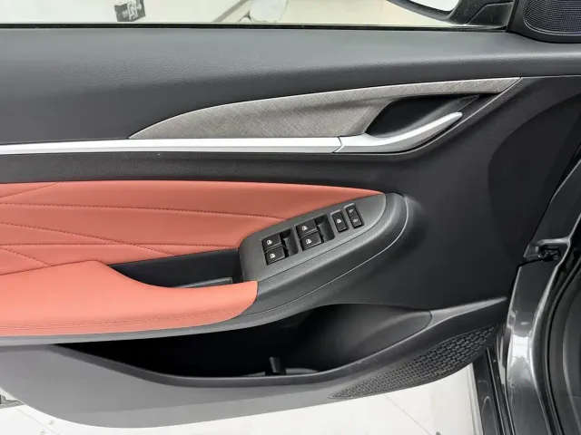 Changan Eado — Фото автомобиля 10