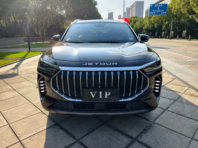 Jetour X70 Plus — Фото автомобиля 2