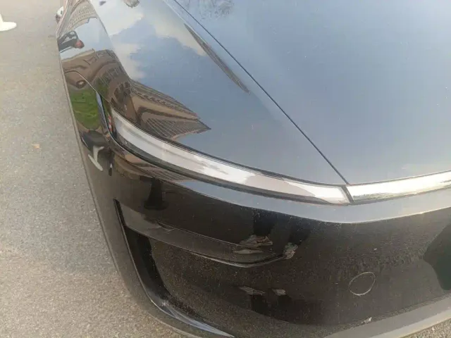 Tesla Model Y — Фото автомобиля 7