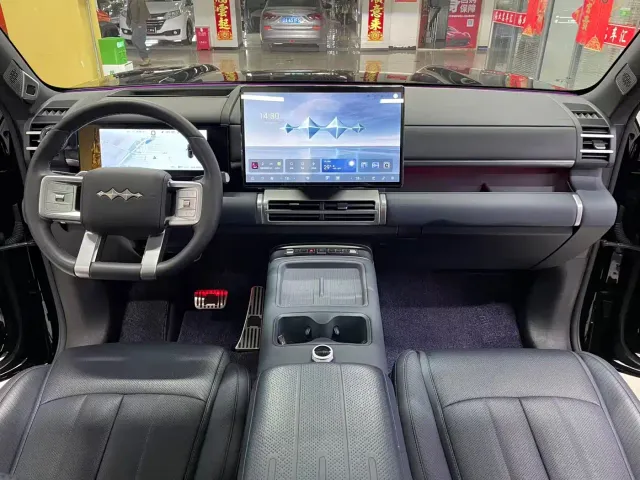 BYD FangChengBao Titanium 7 — Фото автомобиля 11