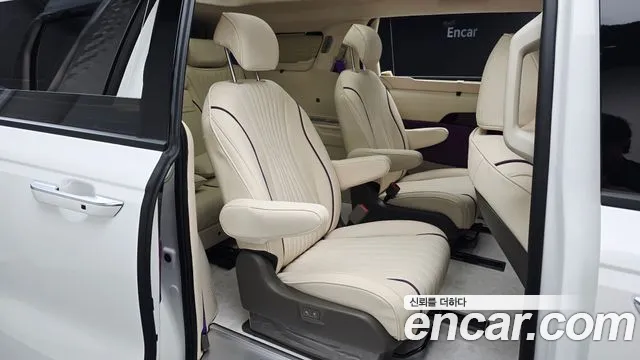 Kia Canival Новый Carnival 4 поколение Бензин 9 мест Hi-Limousine (Спецкузов) — Фото автомобиля 6