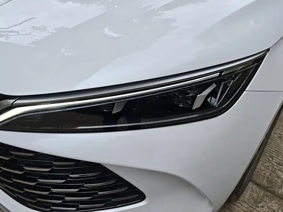 BYD Qin L 2024 DM-i 120KM Leading — Фото автомобиля 5
