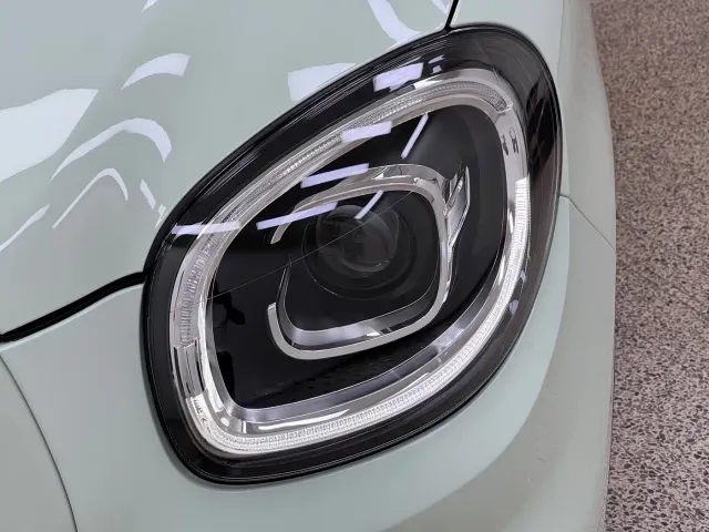 Leapmotor T03 — Фото автомобиля 9