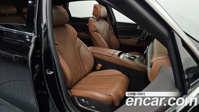 Genesis G80 RG3 — Фото автомобиля 15