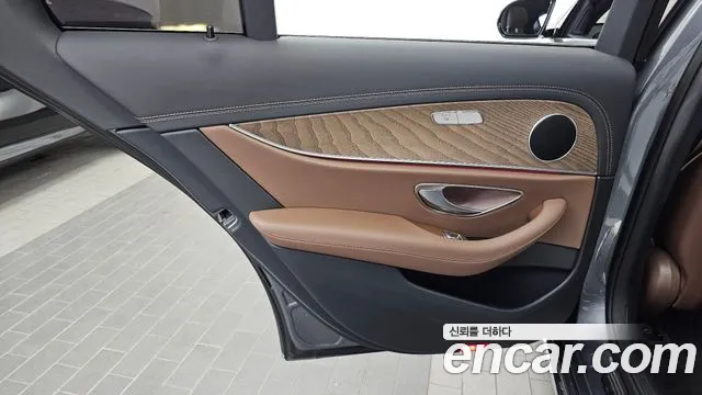 Mercedes-Benz E-Class W213 — Фото автомобиля 14