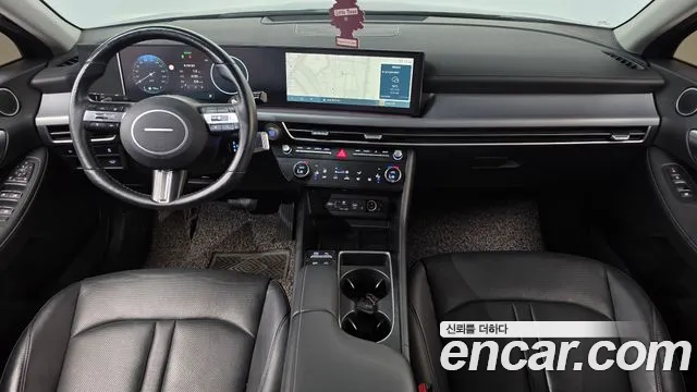 Hyundai Sonata — Фото автомобиля 10
