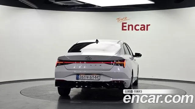 Hyundai AVANTE Avante (CN7) — Фото автомобиля 4