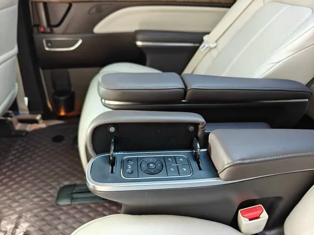 GAC Trumpchi M8 — Фото автомобиля 14