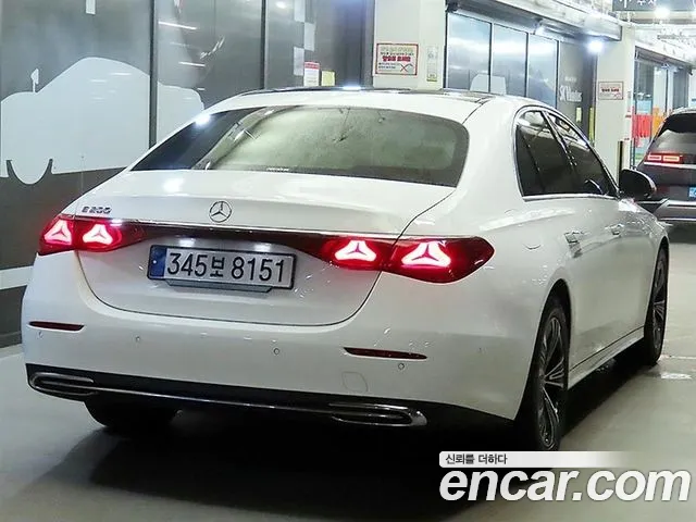 Mercedes-Benz E-Class W214 — Фото автомобиля 4